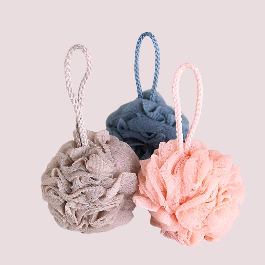 high-quality loofah towel not only elevates your daily self-care routine but also promises long-lasting durability, providing an eco-friendly and effective way to exfoliate and refresh your skin."